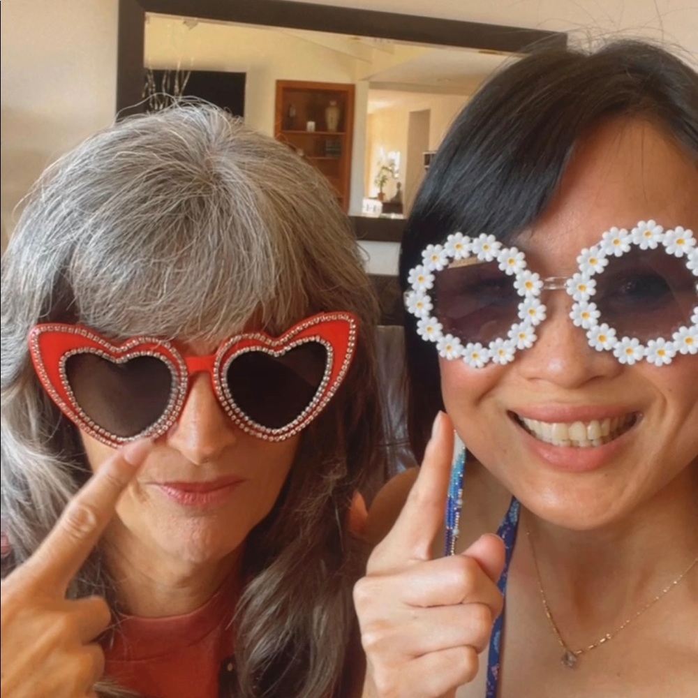 Boho Daisy 60s Vibe Retro Sunnies Sunglasses - Picture 3 of 8